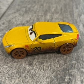 Cruz Ramirez as Frances Beltline